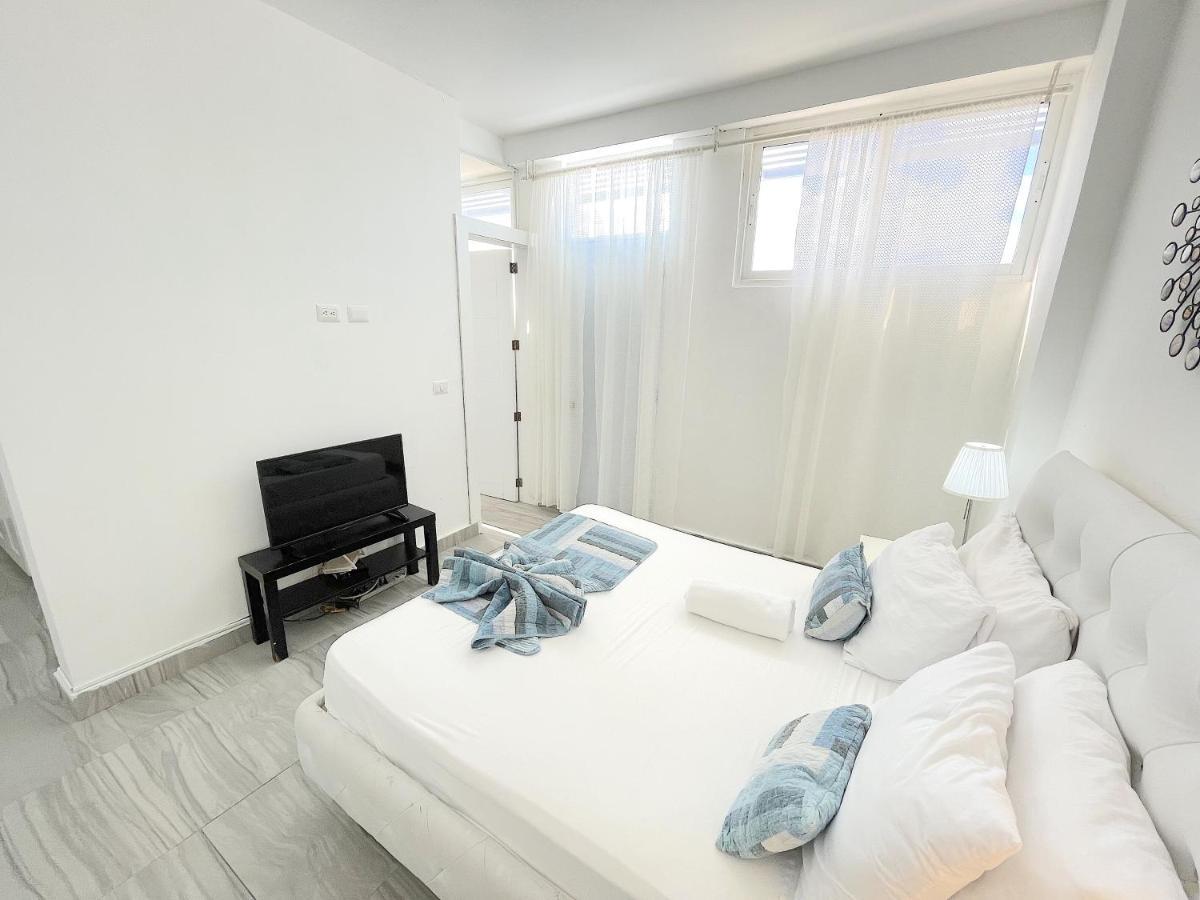 פונטה קאנה Rooftop Pool Ducassi Studio Suites Deluxe Hotel Beach Club & Spa מראה חיצוני תמונה